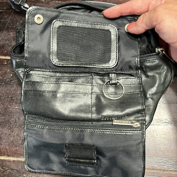 women’s waist travel pack leather - Picture 3 of 5